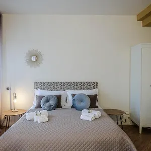Guest house And, Verona